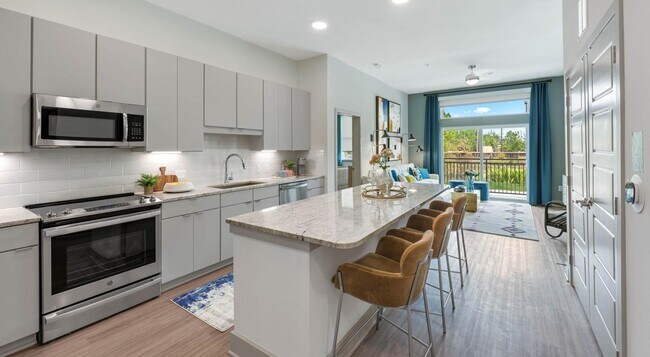 Foto del edificio - 9330 Main St