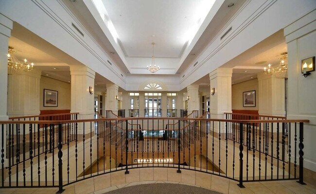 Photo du bâtiment - 710 Humberwood Blvd