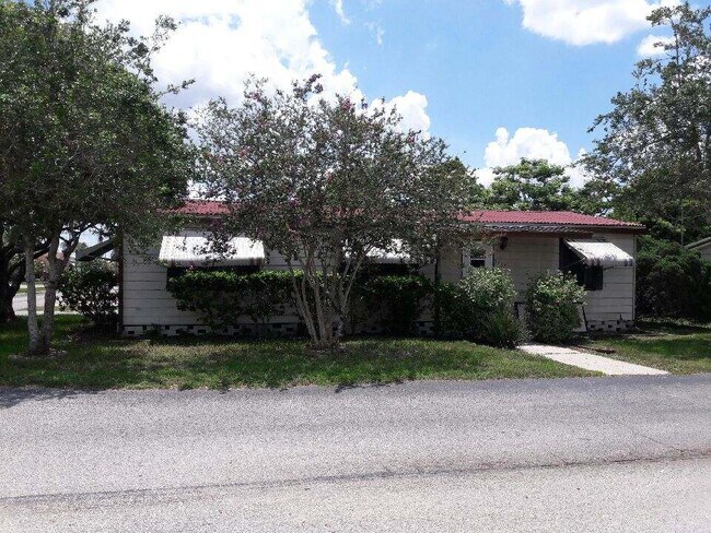 Foto del edificio - 5318 Dianthus St