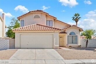 Building Photo - 497 Coco Palms Ave