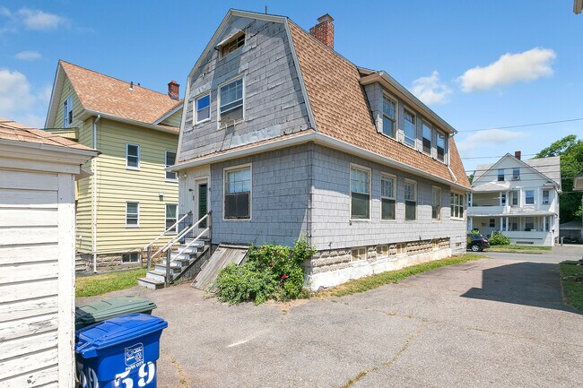 Building Photo - 59 Princeton St