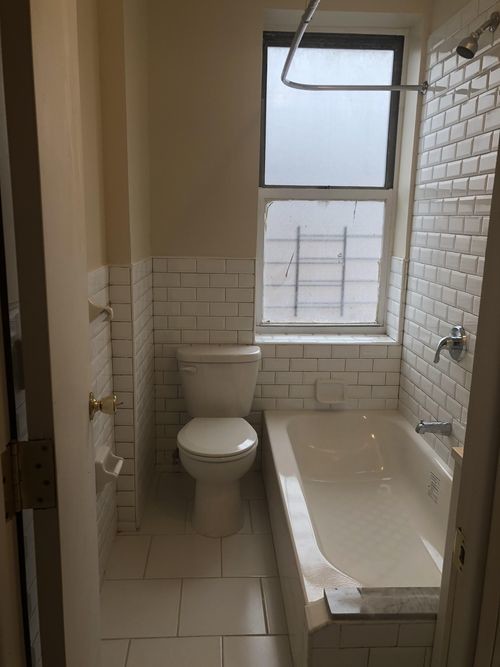 Foto del edificio - 1478 Beach Ave