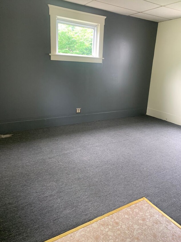 Foto del edificio - Well maintained 2 bedroom single family ho...