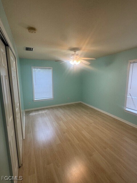 Foto principal - 722 SW 35th St