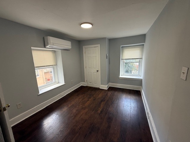 Foto del edificio - 4729 Leiper St