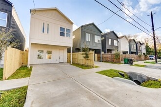 Building Photo - 1211 Dewalt St