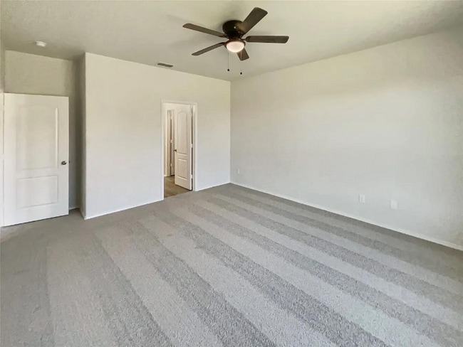 Building Photo - 4100 Dragonfly Ct