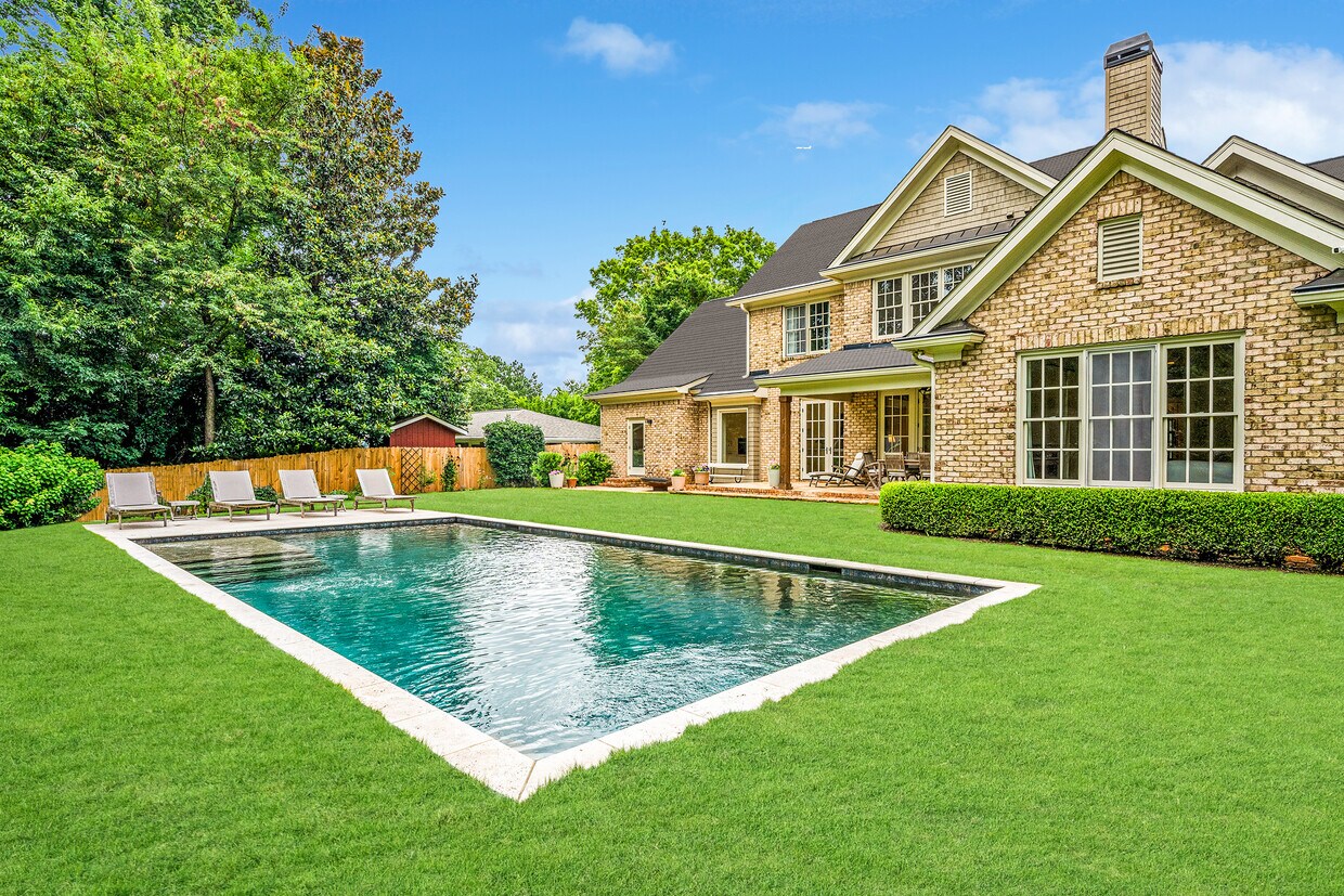 Foto principal - 1280 Becket Dr NE