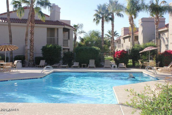 Primary Photo - 9460 E Mission Ln