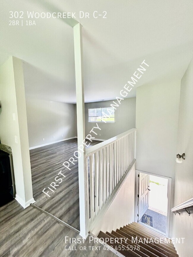 Building Photo - 302 Woodcreek Rd