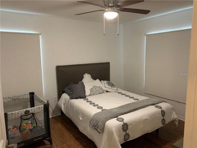 Foto del edificio - 5467 Vineland Rd