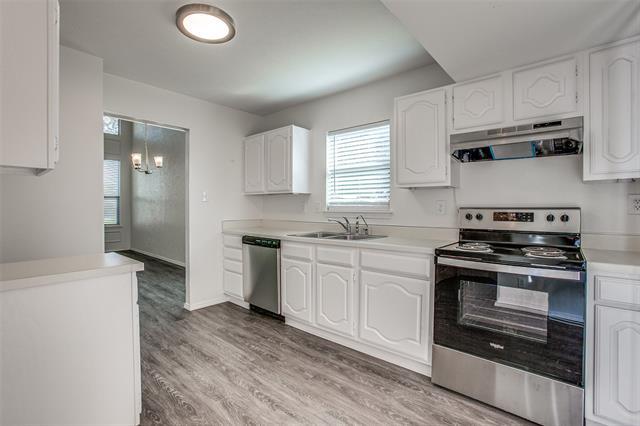 Foto del edificio - 3349 Briaroaks Dr