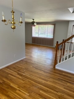 Building Photo - "Charming 3-Bedroom Centennial Home with 3 Full Baths and Spacious Layout!"
