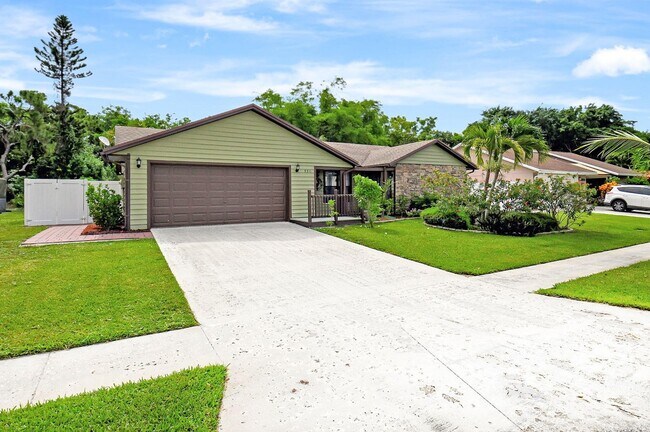 Foto del edificio - 9311 Longmeadow Cir
