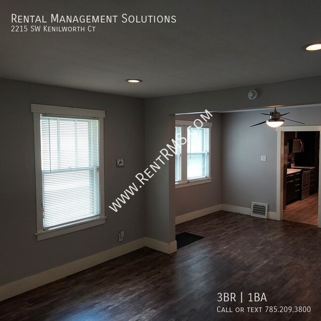 Building Photo - 2215 SW Kenilworth Ct