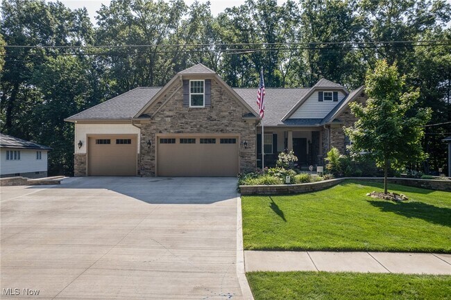 Foto del edificio - 1029 N Quarry Rd