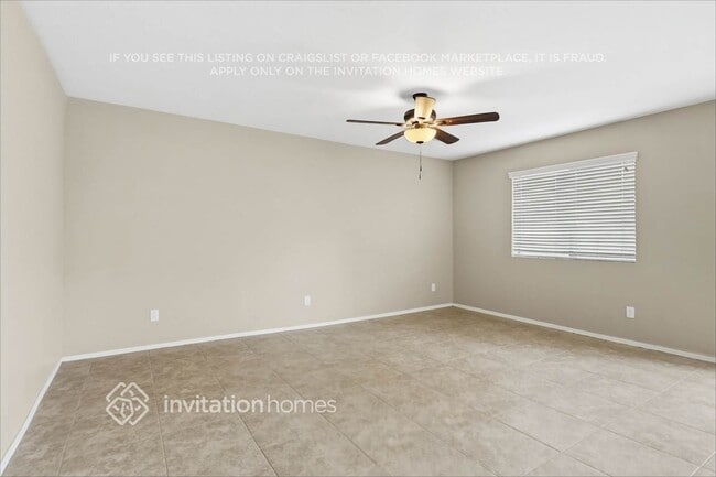 Building Photo - 3217 W Santa Cruz Ave