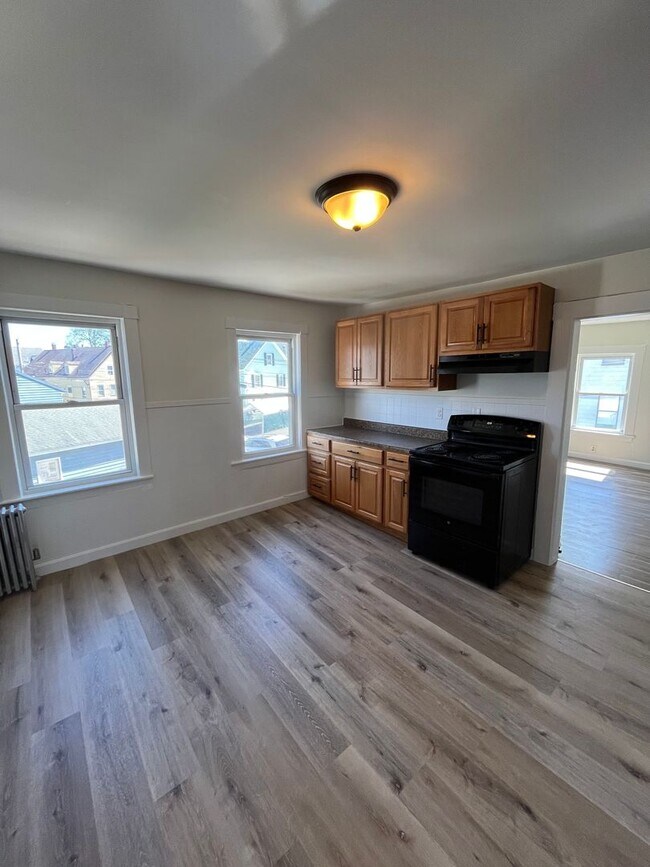 Foto del edificio - Central St Apartments