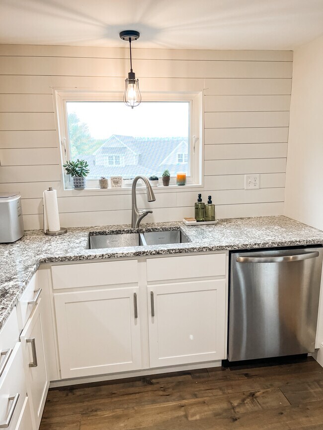 Baño - 64 Foreside Rd