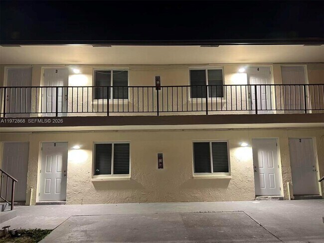 Foto del edificio - 6591 SW 46th St