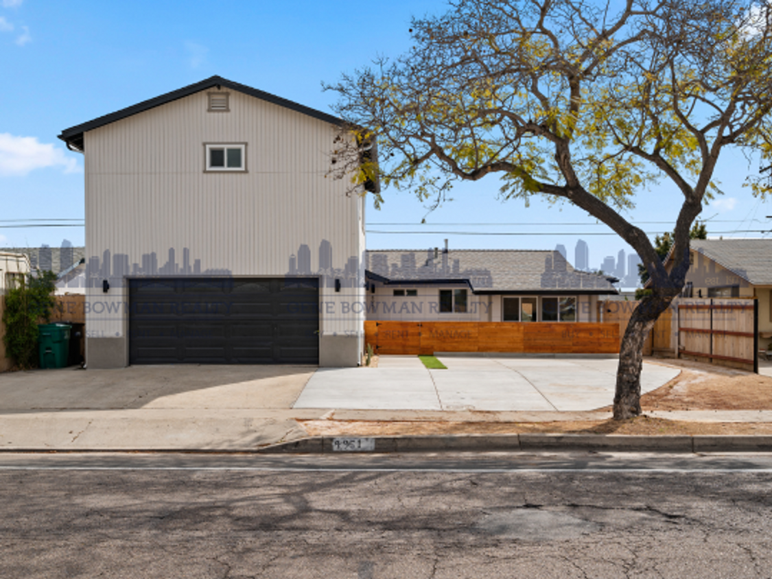 Foto principal - 4951 Genesee Avenue