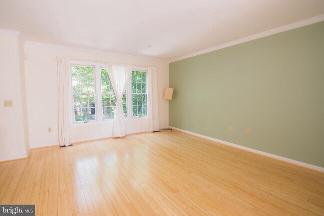 Building Photo - 127 Swarthmore Ave