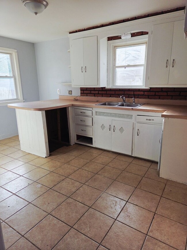 Foto del edificio - 5131 Philip Ave