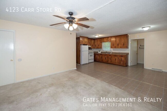 Foto del edificio - 4123 Carr Store Rd