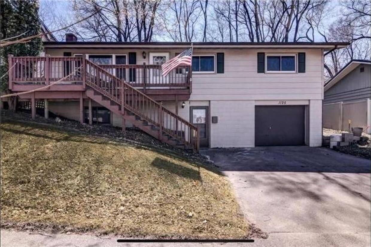 Foto principal - 1125 Barland St
