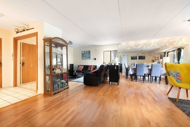 Foto del edificio - 2500 Mystic Valley Pkwy