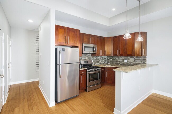 Building Photo - 1529 Fairmount Ave