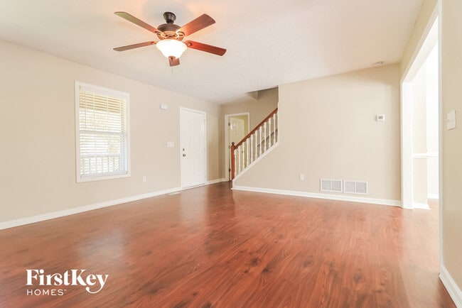 Building Photo - 201 Amberwood Trail