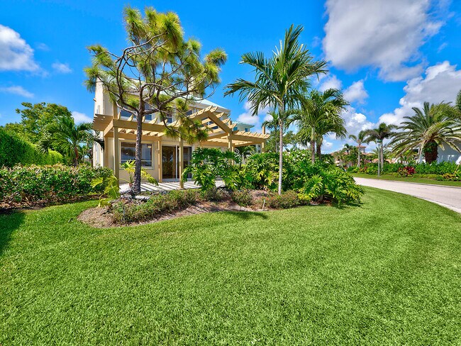 Foto del edificio - 1031 Pine Point Rd