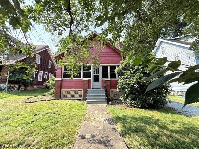 Building Photo - 1504 Preston Ave