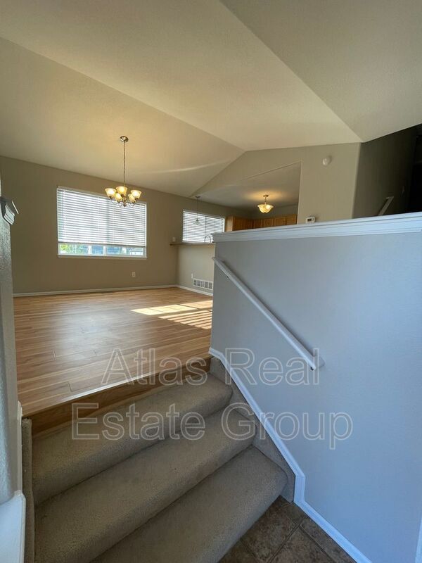Building Photo - 7063 Red Cardinal Loop