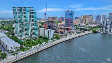 Building Photo - 1501 S Flagler Dr