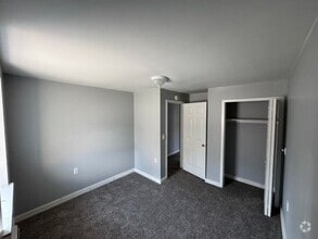 Building Photo - 663 2nd Ave