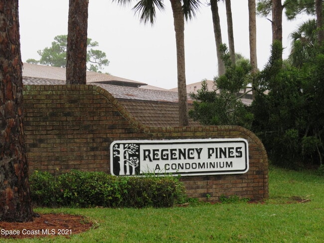 Building Photo - 1515 Huntington Ln