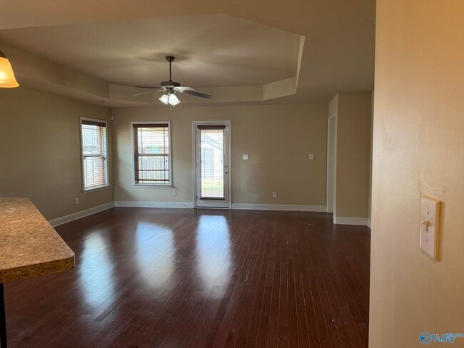 Foto del edificio - 612 Durbin Ln SW