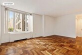 Foto principal - 220 Riverside Blvd