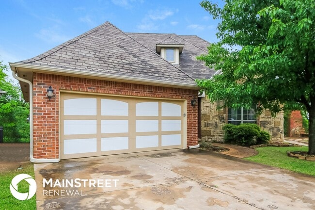 Building Photo - 4640 Olde Village Cir
