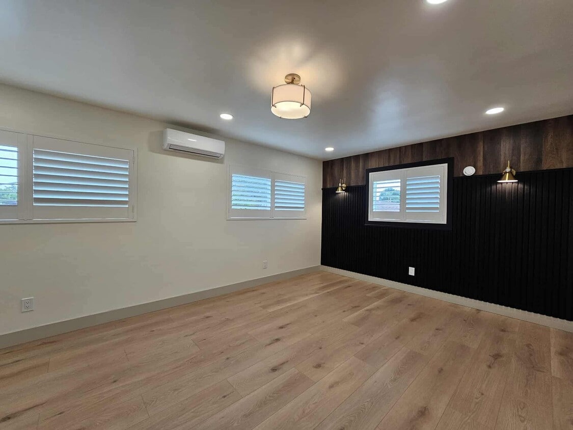 Photo - 114 S Emerald Pl (Anaheim, CA)