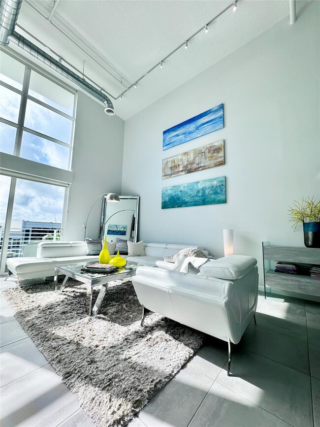 Foto del edificio - 1490 SE 15th St