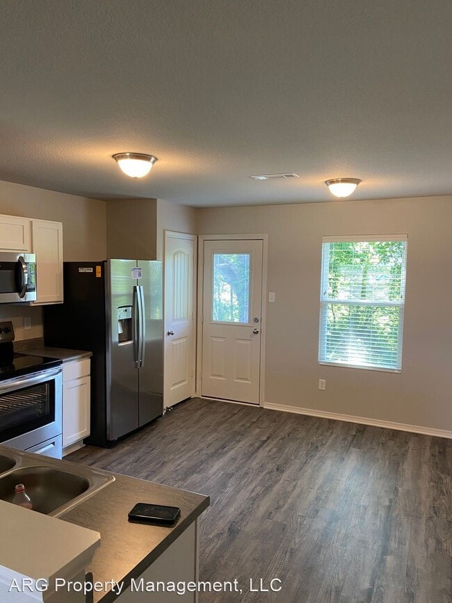 Building Photo - 3 br, 2 bath House - 1805 Blake Lane