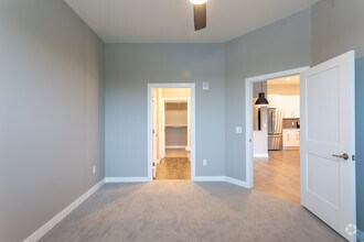 2BR, 2BA - C1 - Catalyst on Main