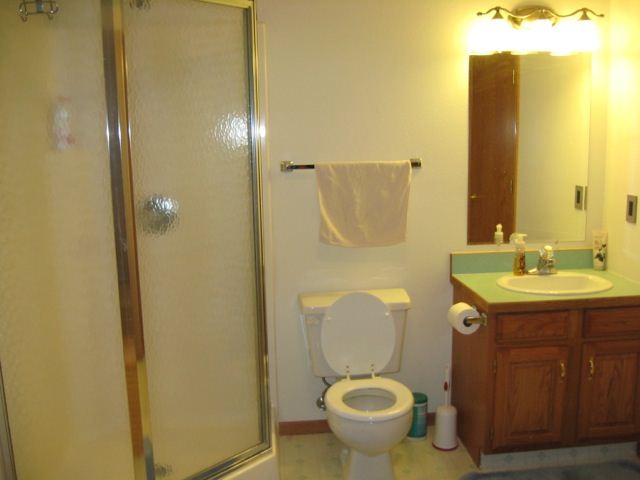 Building Photo - 658 Cottonwood Loop