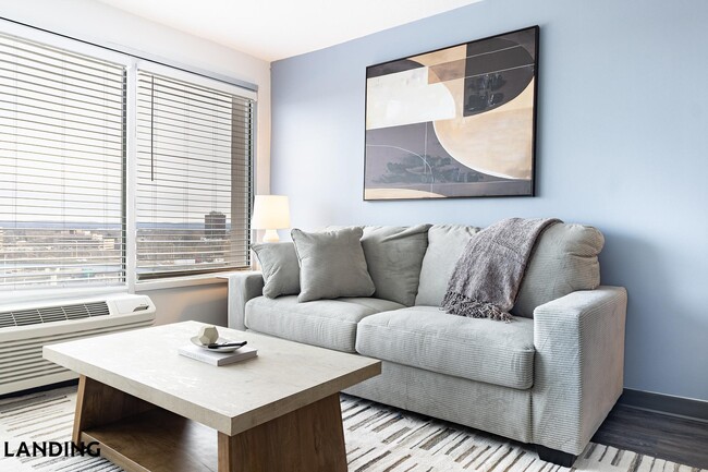 Building Photo - 50 Morgan St N