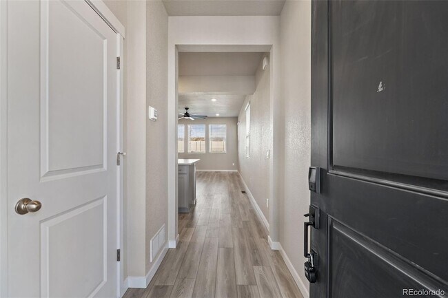 Foto del edificio - 7822 Keebler Dr