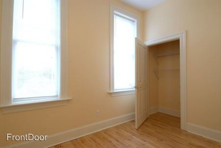 Building Photo - 4476 Chouteau Ave