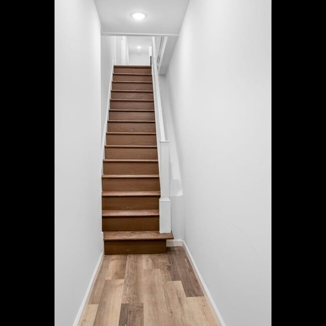 Foto del edificio - 5318 Walton Ave